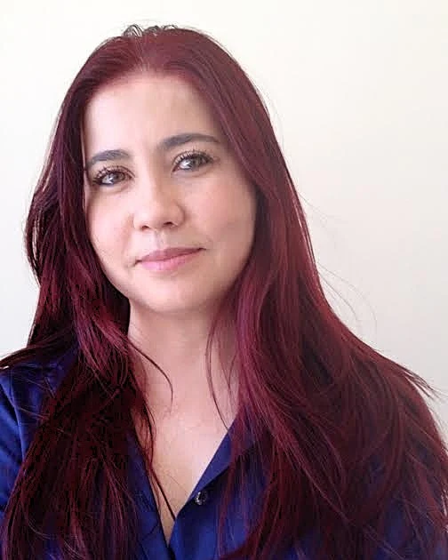 Dra. Irenides Teixeira